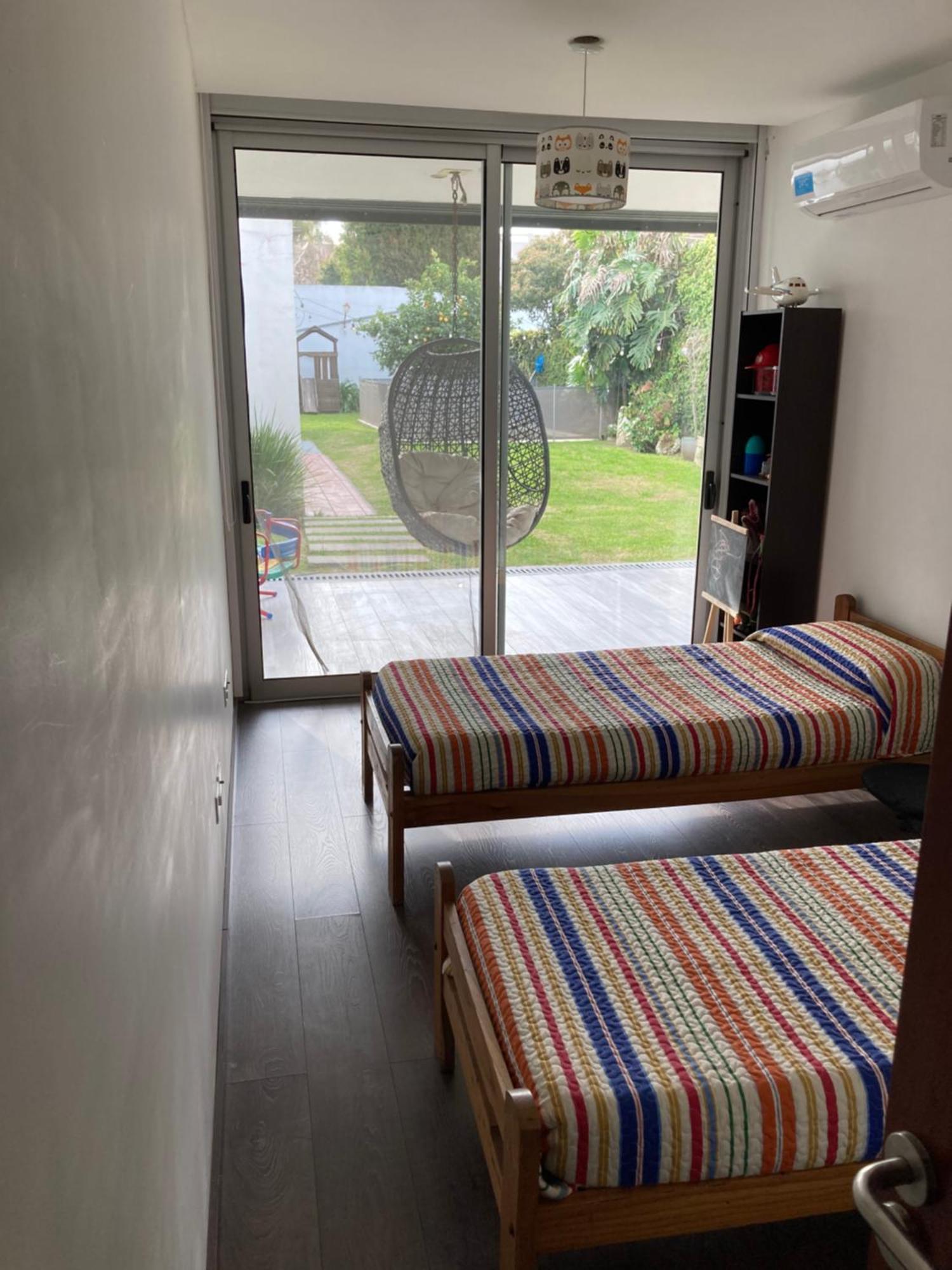 Ph Tipo Casa, Con Parque Y Pileta, En La Plata , Zona Norte Tolosa