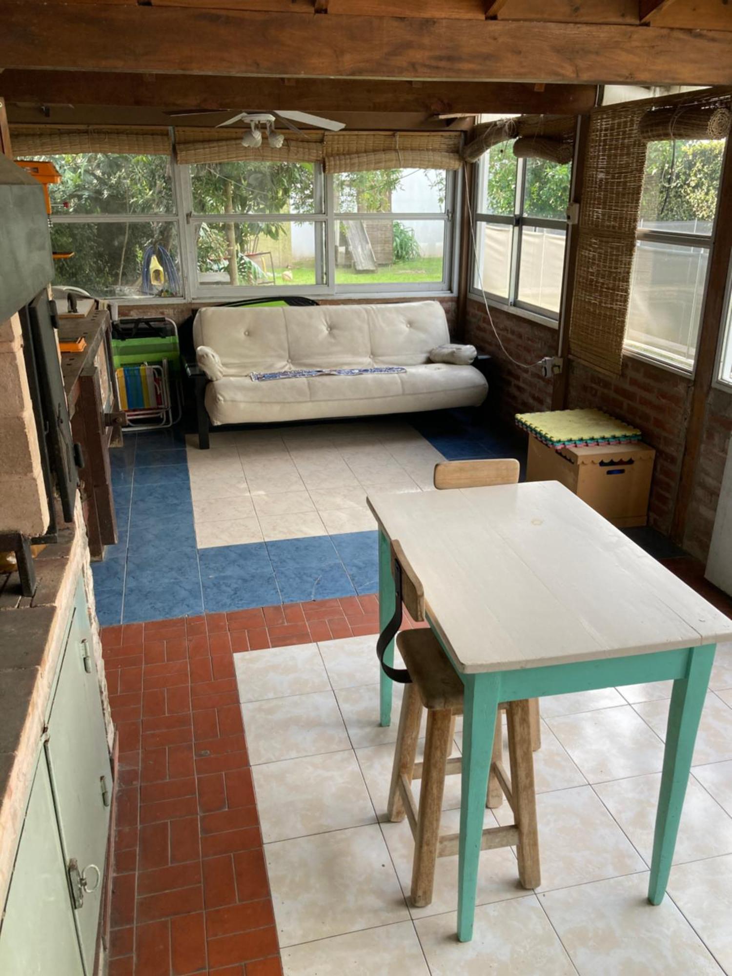 Ph Tipo Casa, Con Parque Y Pileta, En La Plata , Zona Norte Tolosa